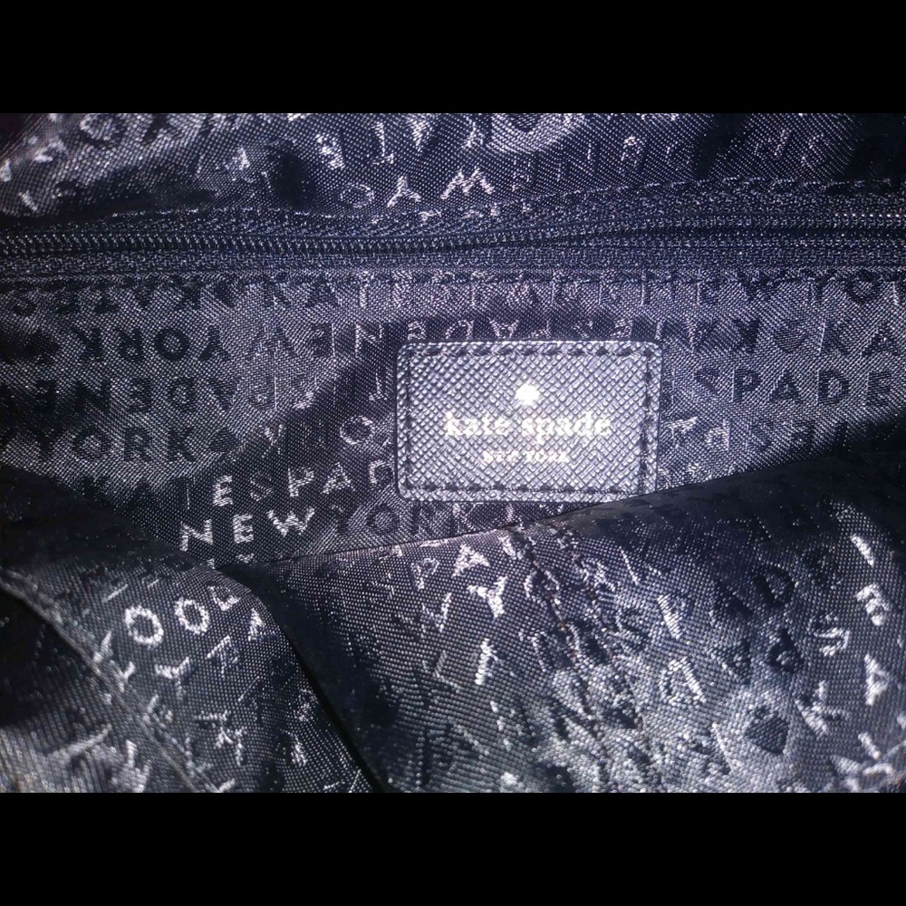 Purse - Picture 2 of 6